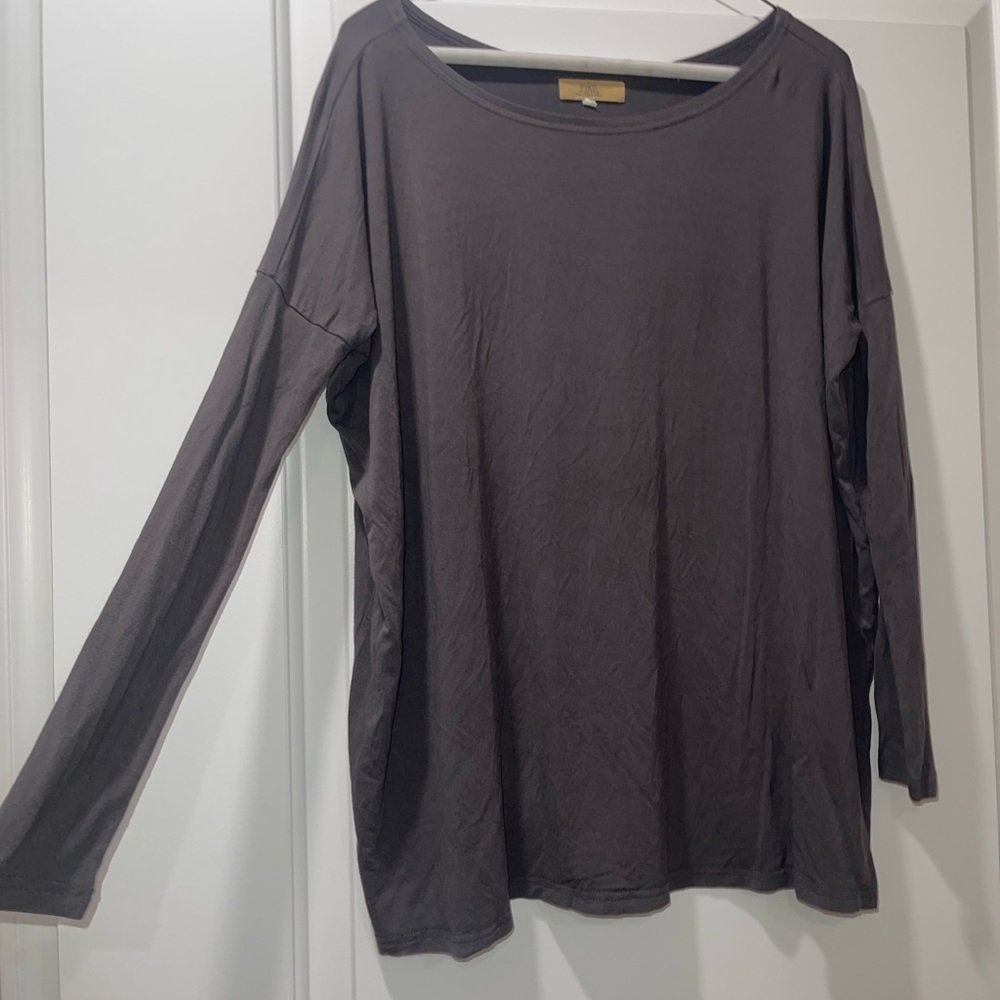 The Perfect PIKO Top - Gray